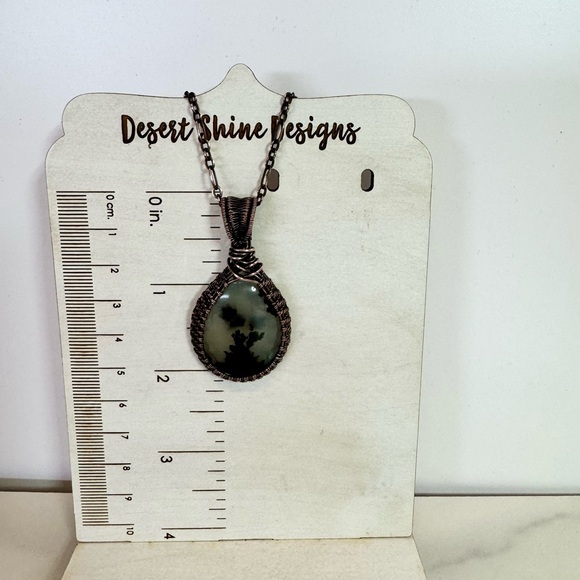 Handcrafted Copper Wire Woven Montana Moss Agate Pendant Necklace - Picture 6 of 6
